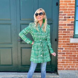 CAbi Circuit Jacket 6025 Size Medium Green Checkered Trench Coat EUC